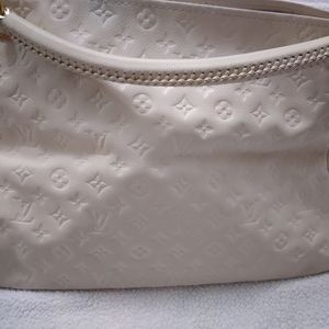 LV Hobo bag